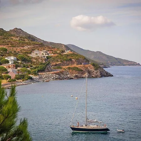 Res Tyrrenia, Macinaggio Rogliano, With Bay View Apartment *